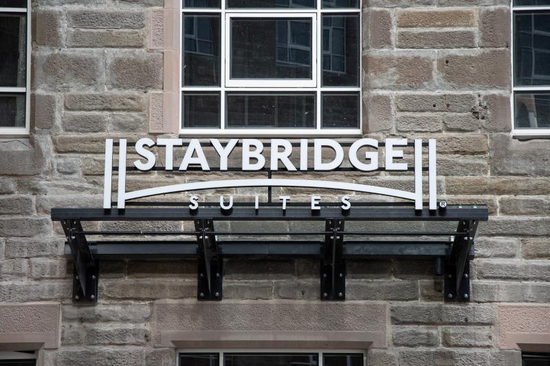 Staybridge - By Ihg Dundee