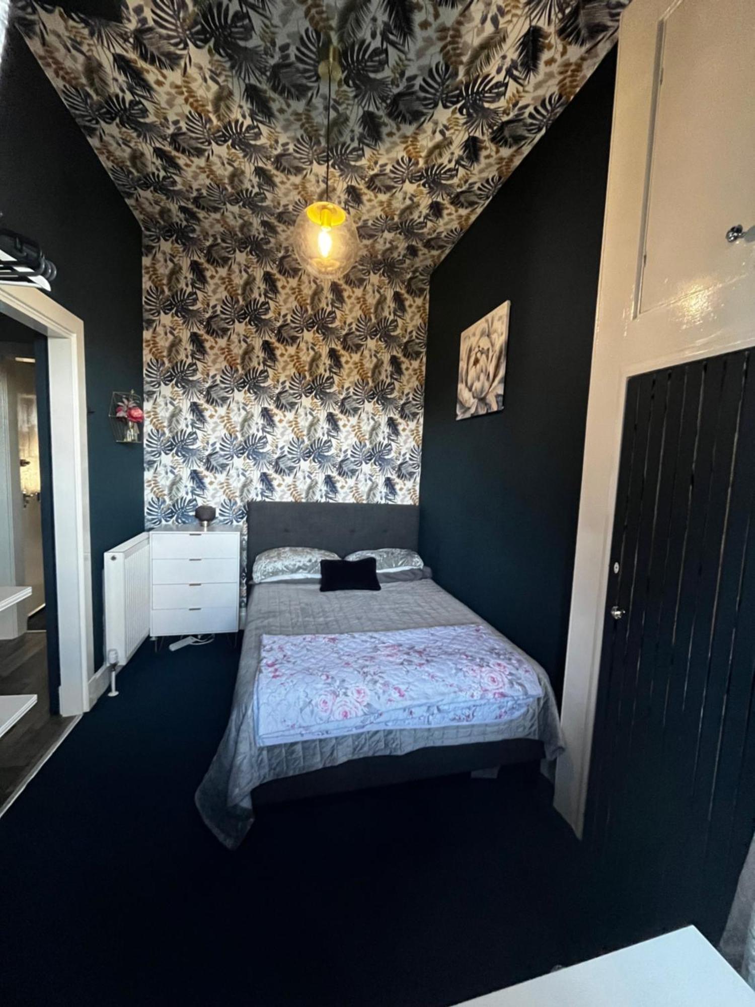 Apartamento Stunning On Perth Rd-mins From Centre *