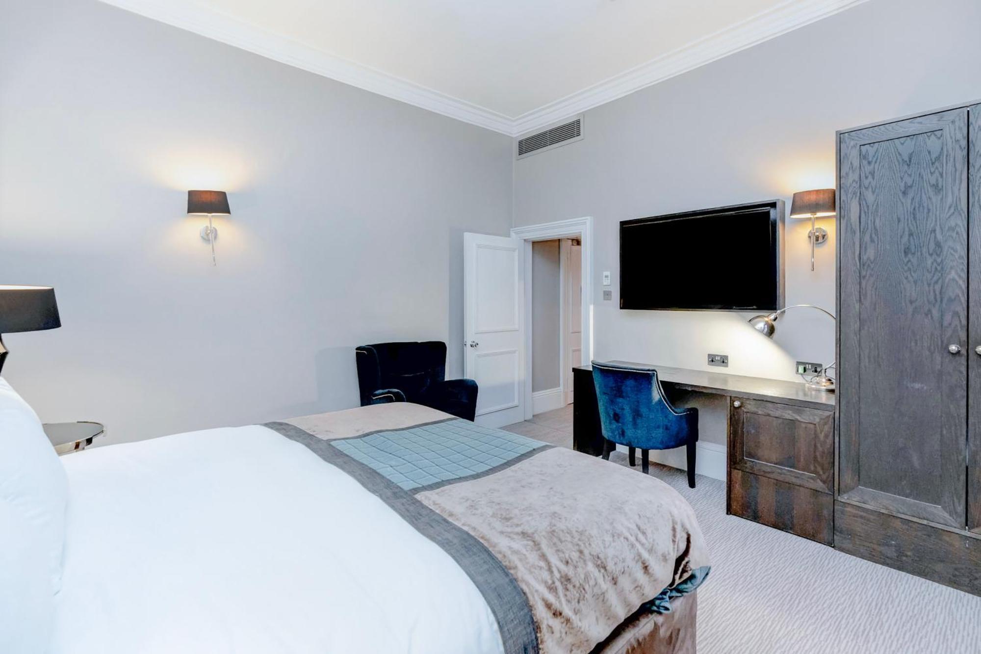 The Landmark And Leisure Club A Palette 4*